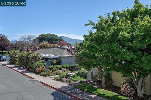 2000 Golden Rain 2, Walnut Creek, CA 94595