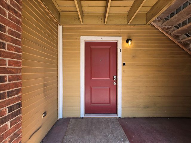 4304 Duval RD B, Austin, TX 78759