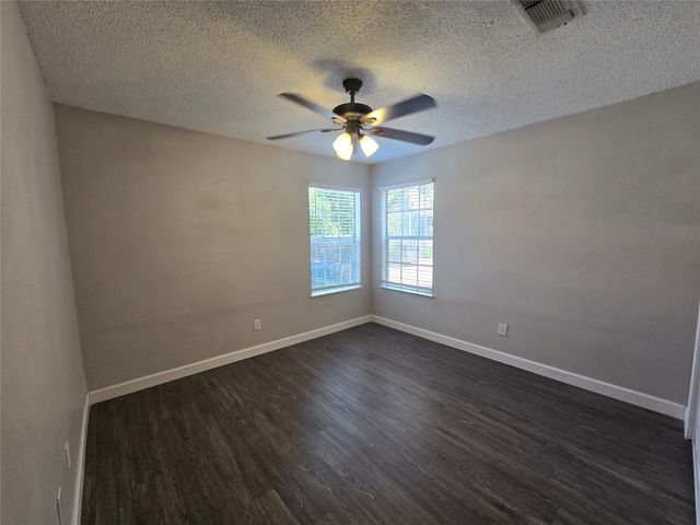 4304 Duval RD B, Austin, TX 78759