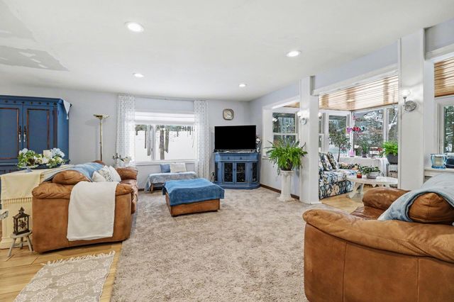 9629 N Kings Point, Irons, MI 49644