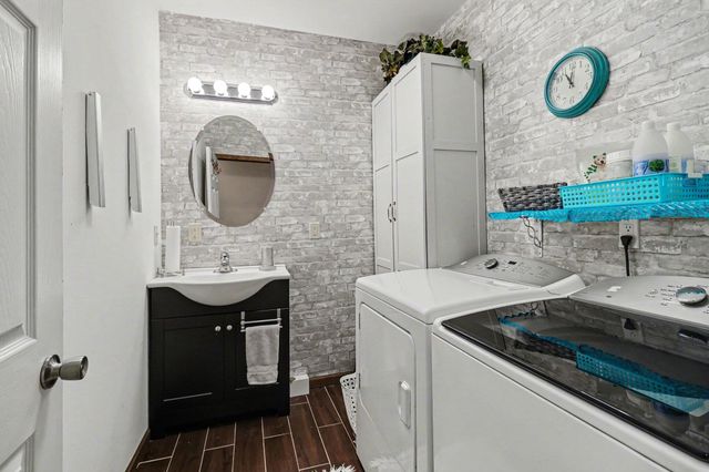 9629 N Kings Point, Irons, MI 49644