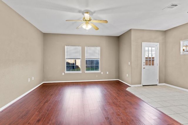 7502 Lazy Creek DR B, Austin, TX 78724