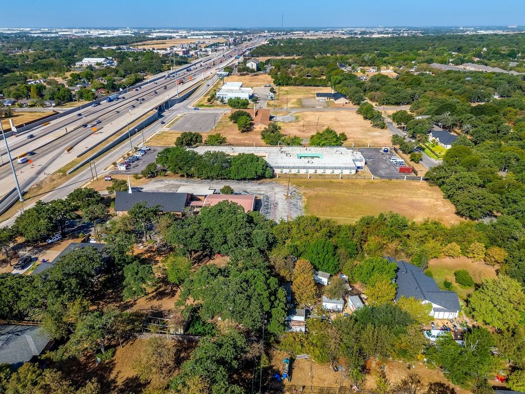 4615 E California Parkway, Forest Hill, TX 76119 — photo 4