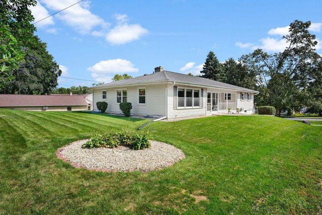 300 Plympton Street, Verona, WI 53593