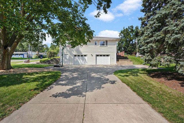 300 Plympton Street, Verona, WI 53593