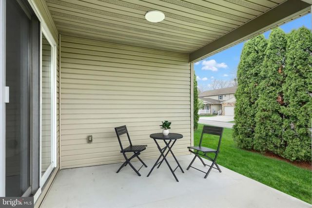 413 SPRINGBROOK CT, Hanover, PA 17331