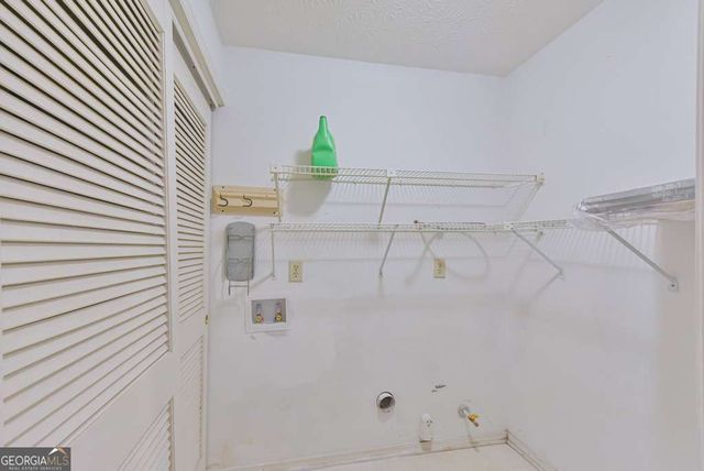 1904 Country Park Drive SE, Smyrna, GA 30080