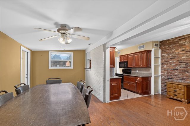 303 E 60th Street, Savannah, GA 31405