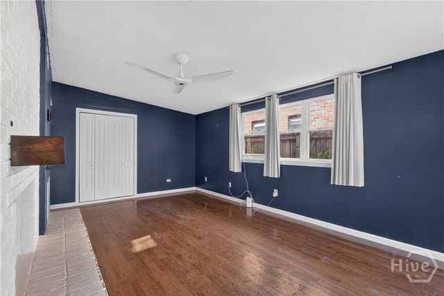 303 E 60th Street, Savannah, GA 31405