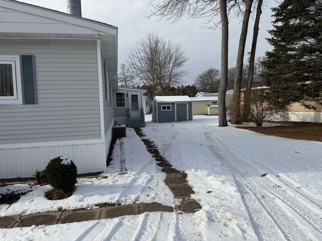 47 Scott Avenue, Seabrook, NH 03874