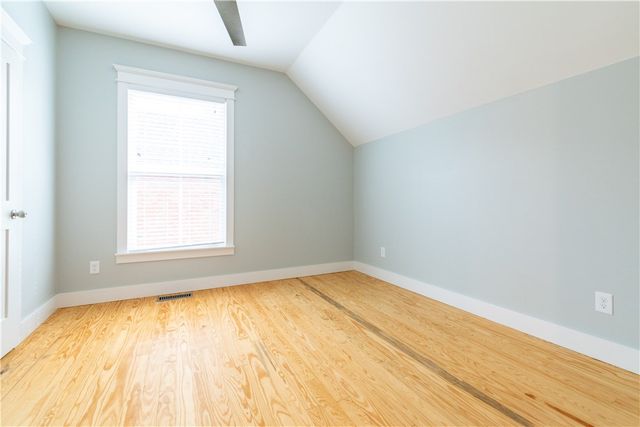 127 E South Street, Fayetteville, AR 72701