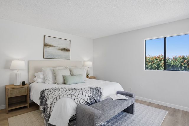 13513 Polk Street, Sylmar, CA 91342