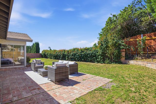 13513 Polk Street, Sylmar, CA 91342