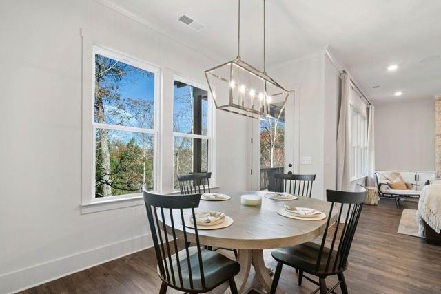 49 Pinnacle Way, Ellijay, GA 30540