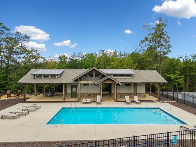 49 Pinnacle Way, Ellijay, GA 30540