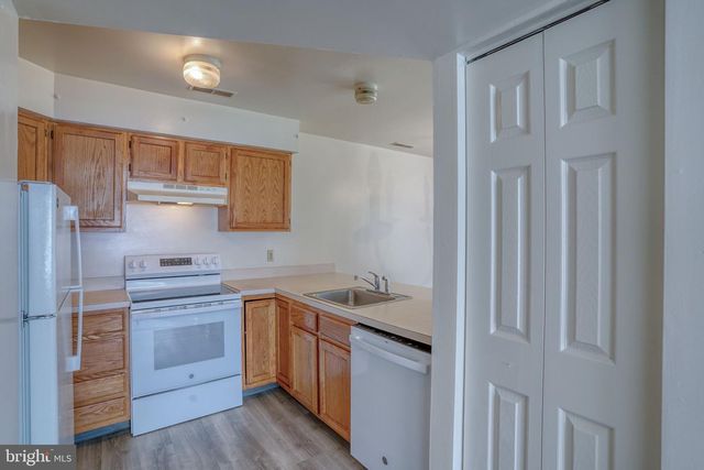 223 SHADYBROOK DR, Dover, DE 19901