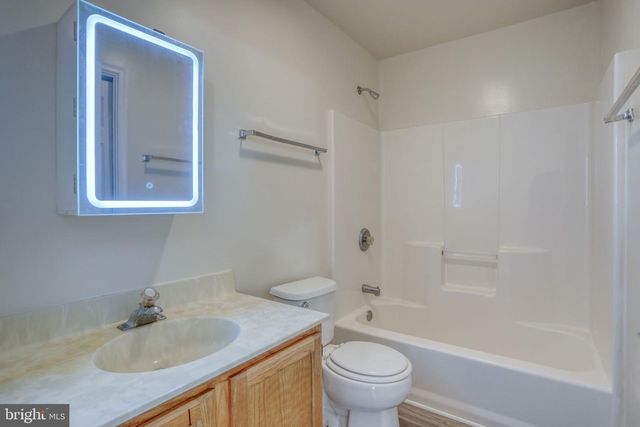223 SHADYBROOK DR, Dover, DE 19901