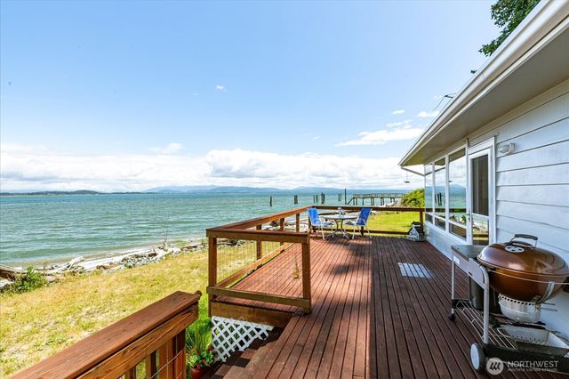 3130 Green Road, Oak Harbor, WA 98277