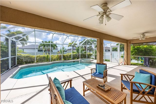 334 NE 17th ST, Cape Coral, FL 33909