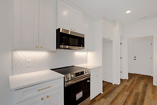 607 Turkey Trail, Fortson, GA 31808