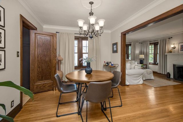1084 Bradley Street, Saint Paul, MN 55130
