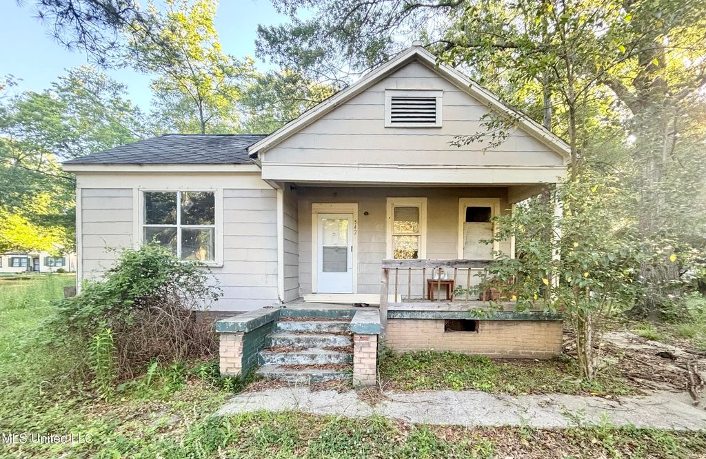 542 Road Of Remembrance, Jackson, MS 39209