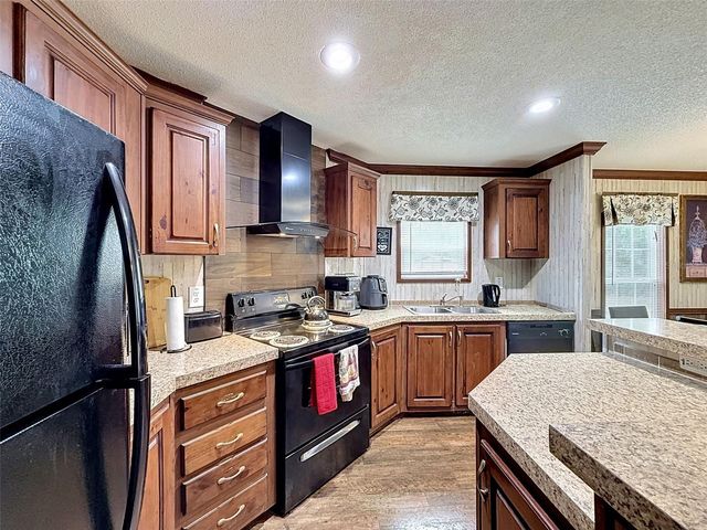 28402 SOARING HAWK LANE, Brooksville, FL 34602