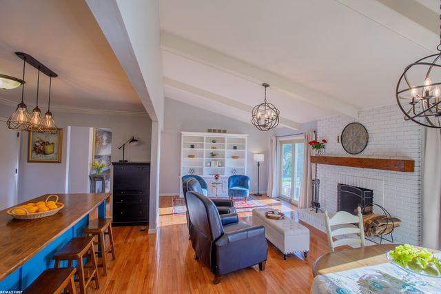 47584 Mount Vesuvius Drive, Macomb Twp, MI 48044