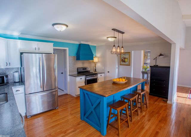 47584 Mount Vesuvius Drive, Macomb Twp, MI 48044