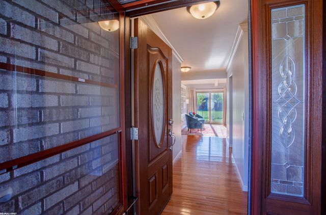47584 Mount Vesuvius Drive, Macomb Twp, MI 48044