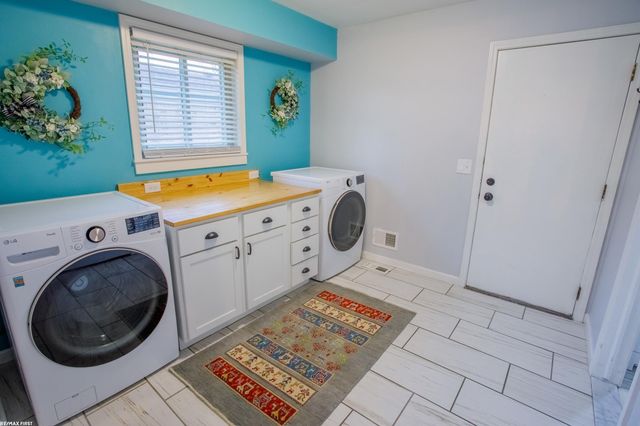 47584 Mount Vesuvius Drive, Macomb Twp, MI 48044