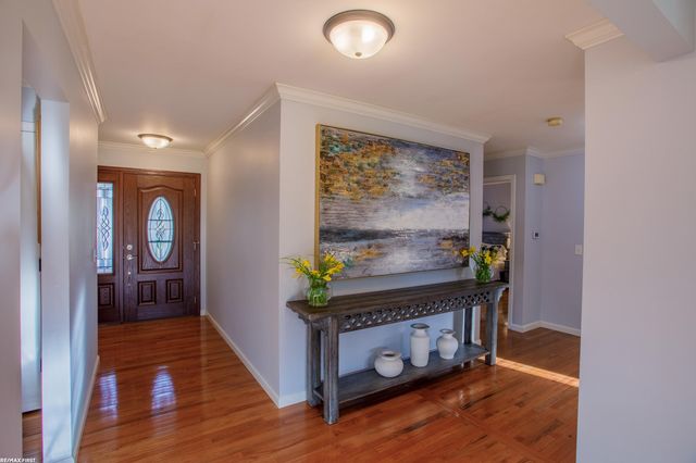 47584 Mount Vesuvius Drive, Macomb Twp, MI 48044