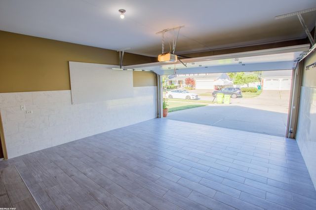 47584 Mount Vesuvius Drive, Macomb Twp, MI 48044