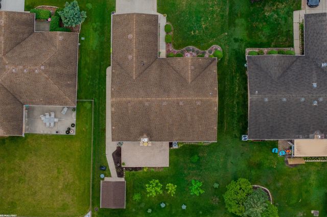 47584 Mount Vesuvius Drive, Macomb Twp, MI 48044