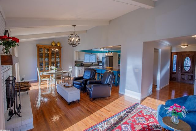 47584 Mount Vesuvius Drive, Macomb Twp, MI 48044