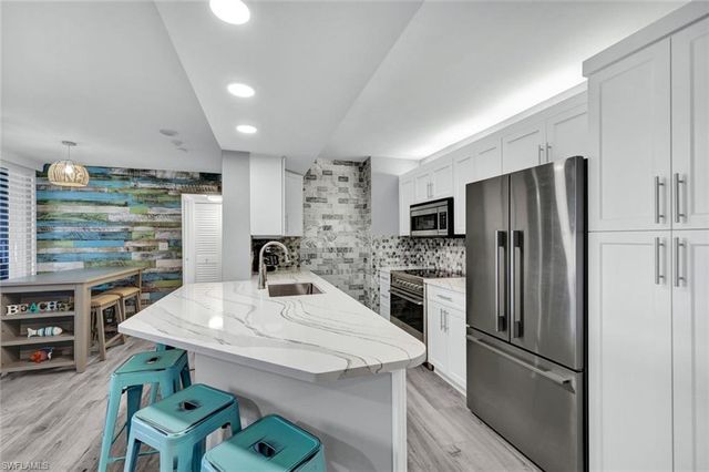 720 Collier BLVD 103, Marco Island, FL 34145