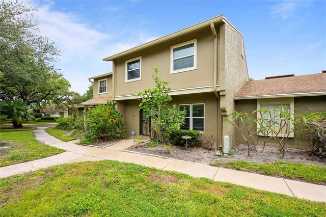 7635 DELEON COURT, Tampa, FL 33615