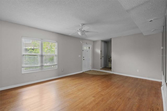 7635 DELEON COURT, Tampa, FL 33615