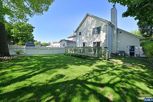 570 Oak Avenue, Maywood, NJ 07607