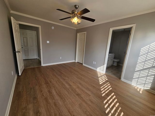 19 Chantileer Ln, Ward, AR 72176