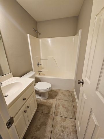 19 Chantileer Ln, Ward, AR 72176