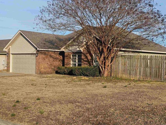 19 Chantileer Ln, Ward, AR 72176
