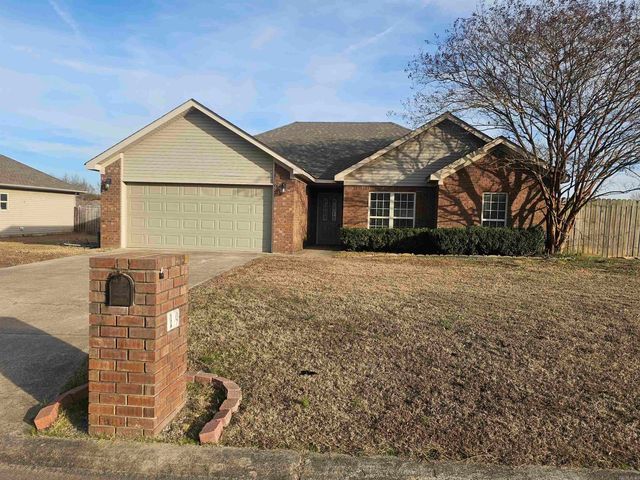 19 Chantileer Ln, Ward, AR 72176