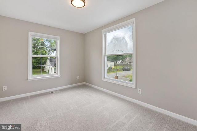1527 LINCOLN RD, Shady Side, MD 20764