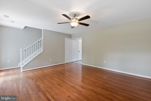 1527 LINCOLN RD, Shady Side, MD 20764