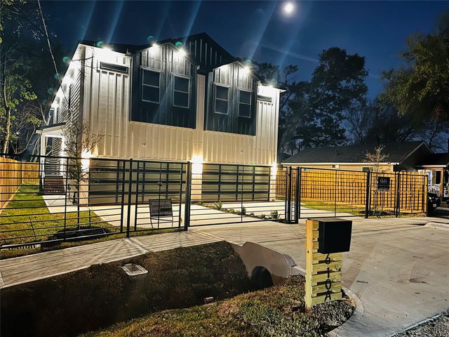 610 E 41st Street A, Houston, TX 77022