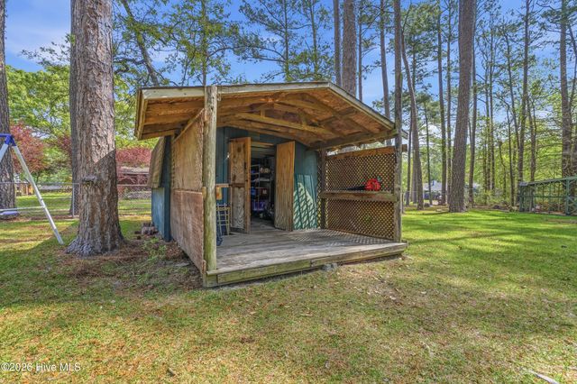 475 N Highway 172, Hubert, NC 28539