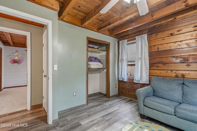 475 N Highway 172, Hubert, NC 28539