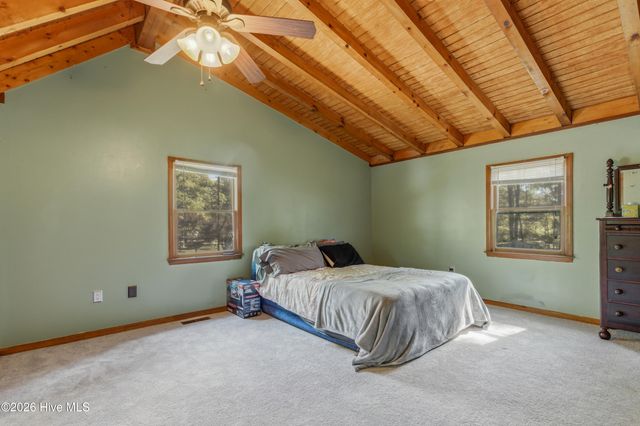 475 N Highway 172, Hubert, NC 28539