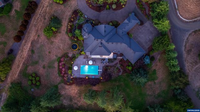 4075 NW Camala Dr Dr, Albany, OR 97321
